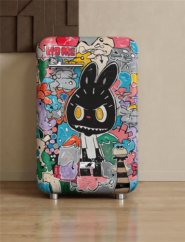 泡泡玛特首款家电！LABUBU冰箱上架：5999元 全球限量999台