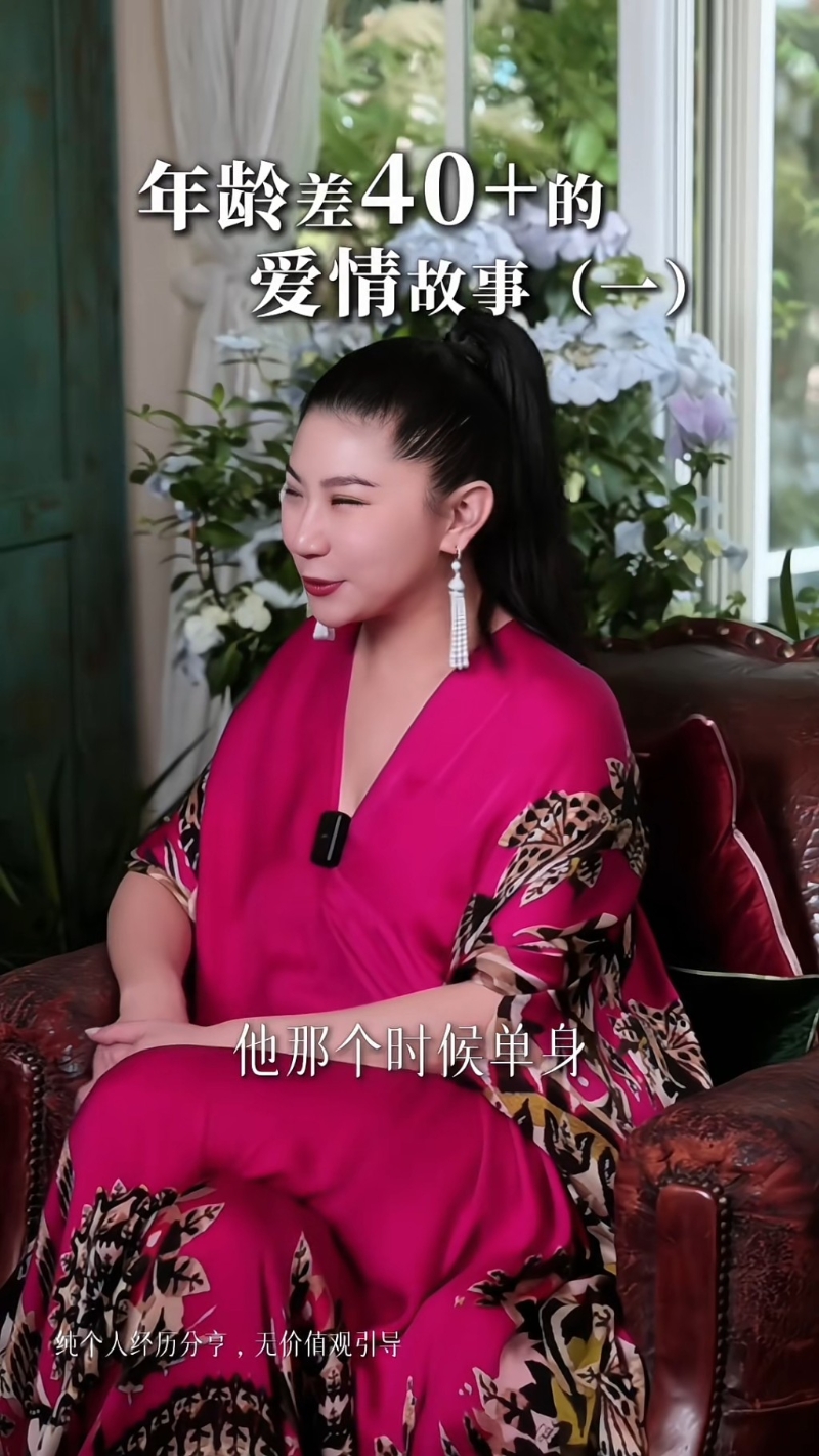 Coco在近日的新影片中，大谈与谢贤相识经过。