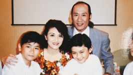 李泳汉揭李家鼎曾遭软禁，公开录音反击弟弟“处心积虑”争产，李泳豪亲回为保鼎爷揭真相