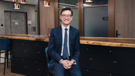 《The Standard》专访︱香港特区政府积极与企业对话，愿意聆听实际诉求，澳洲商会高度评价香港吸引人才政策