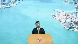 宏福苑大火︱升格独立委员会传召黄碧娇？李家超回应提两大原则