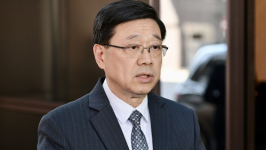 李家超访哈萨克及乌兹别克，多名官员及逾70名商贸代表团随行