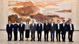 李家超访福建 | 总结访问行程，李家超 : 鼓励更多福建企业落户北都，优势互补
