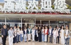 19家港澳台媒体受邀参加，第二届西藏国际传播大会代表团落地拉萨受热烈欢迎